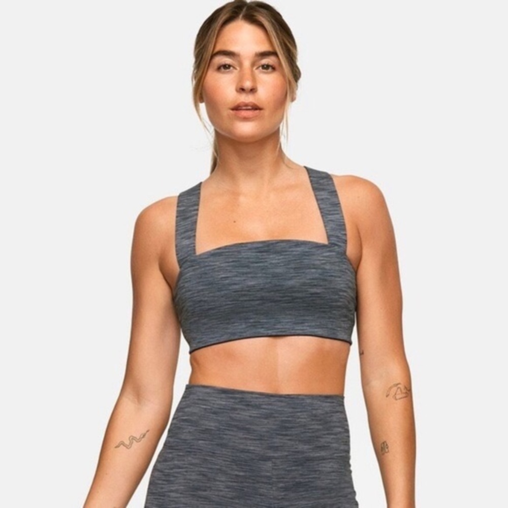 Outdoor Voices Freeform sports bra